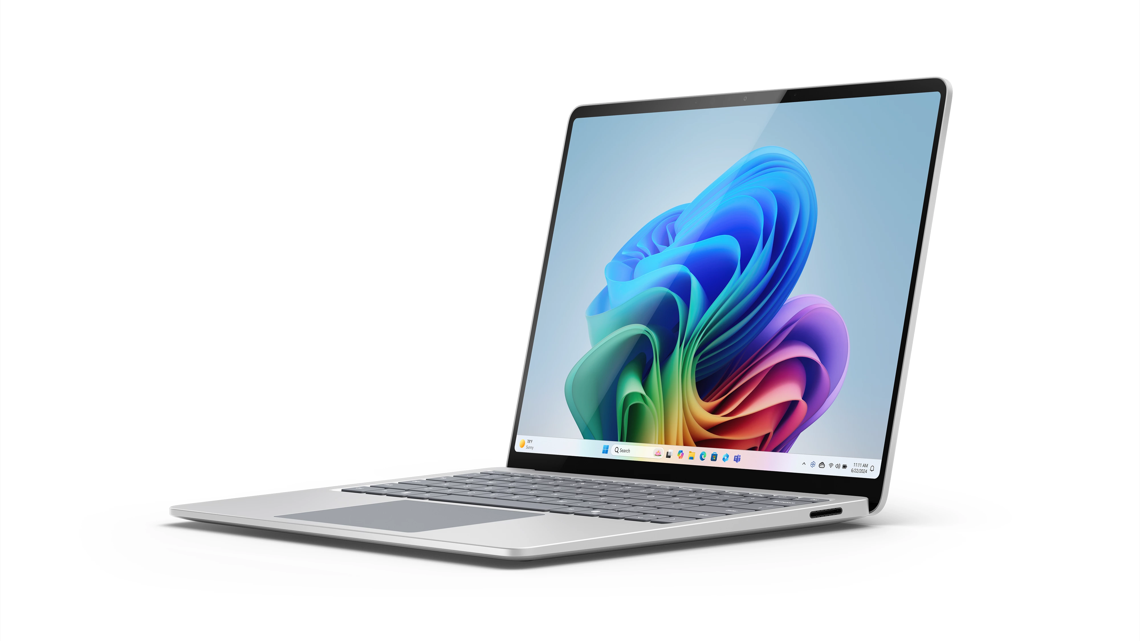 Microsoft Surface Laptop 7 (13.8″ PixelSense Flow Touchscreen), Snapdragon X Plus, 16 GB LPDDR5x, 512 GB SSD, Windows 11 – Ultra‑Slim